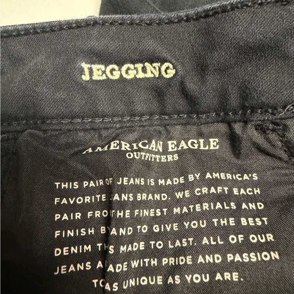American Eagle Size 2 Black Women’s Skinny Super Super Stretch Jegging - Picture 8 of 9